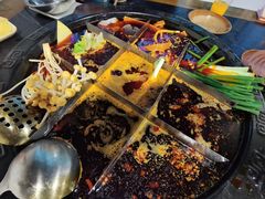 -邓莽子老火锅(中兴路总店)
