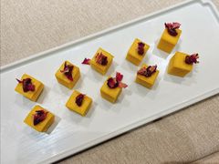 -品悦酒店(三林古镇店)