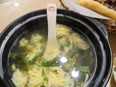 -闫家驴肉老店(华电一校店)