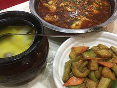 -金良酸菜鱼(宁海路总店)