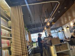 -雨丝书店(综合商业楼店)