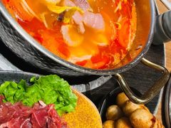 -炉角·鲍鱼牛腩煲(国贸商城店)
