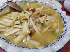 -邱二餐馆