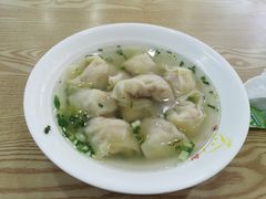 菜肉大馄饨-珊珊小笼馆(仙霞路店)