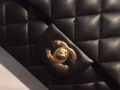 -CHANEL(恒隆广场店)