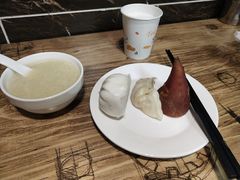-潮岸酒店(广州琶洲会展广州塔店)