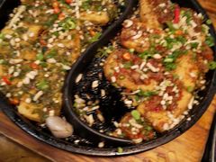 -何师烧烤·香辣蟹·川菜·30年老品牌(太古里旗舰店)