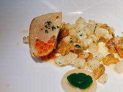 -弦月窗LUNETTE BY AMANDA(复兴路店)