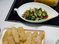 -黄记煌三汁焖锅(新佳丽江汉路店)