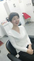 短发-ONE·男士国潮·美式渐变·理发馆·BARBER SHOP