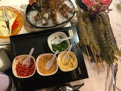 -鲜入围煮花胶鸡海鲜火锅