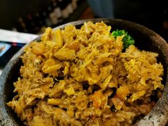 威士忌蟹粉海鲜石锅捞饭-酒池星座(深圳湾后海汇店)