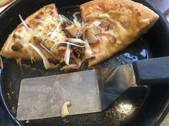 -必胜客(证大大拇指店)