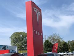 -TESLA 特斯拉(北京南四环中路特斯拉中心)