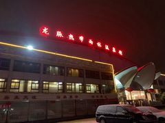 -龙脉温泉室内游泳馆