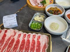 -彭妈家•韩国烤肉料理(张杨路店)