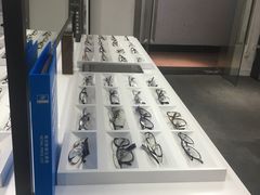 -造寸眼镜·蔡司官方授权店(东门店)