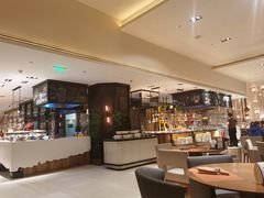 -松咖啡自助餐厅·松北香格里拉