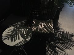 -UNI UNI(环亚凯瑟琳店)