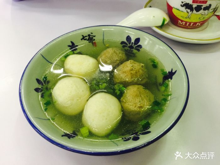 鱼蛋牛肉丸双拼