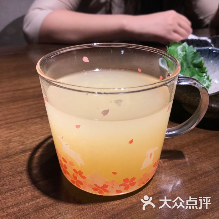 小呀么小苹果           小呀么小苹果     上传于2017-09-08 21:52