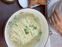 -百年老字号·观振兴蟹黄面·三虾面·苏式面(观前街富仁坊巷店)