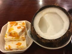 -海口骑楼小吃街