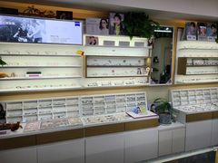 -视野联行眼镜·蔡司·控优点授权(长白万象汇店)