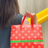 没有lv同款包袋的，还不快去叫了个炸鸡！！