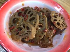 -老三样·美食研究中心(世贸路店)