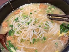 -银米·云南传统过桥米线(双廊黑金冠店)