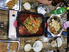 羊蝎子火锅-泓泽虾乡(南汇店)