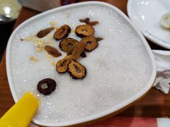 -老何家后安粉·糟粕醋海鲜火锅(三亚湾椰梦长廊店)