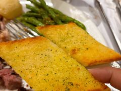 蒜香面包-拉蒂娜·巴西牛排馆 Latina·Brazilian Steakhouse(陆家嘴旗舰店)