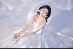 -第一夫人婚纱摄影(南京店)