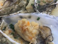 生蚝-四川小胡子海鲜(丁村万人海鲜广场店)