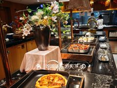 -安徽饭店·白鹭阁自助餐厅(梅山路店)