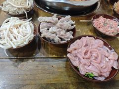 -正南齊北重庆老火锅(光华村直营店)