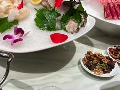 -龙鲜会·澳门生鲜火锅(诚品店)