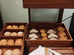 -亮马河饭店翠雅咖啡厅