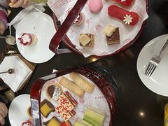 -上海滴水湖皇冠假日酒店