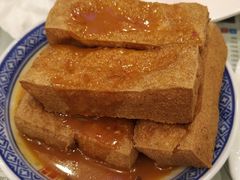招牌蒜香炸豆腐-捷信牛奶甜品世家(学府店)