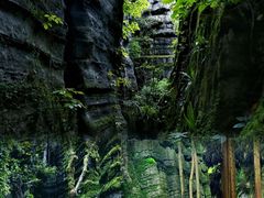 -梭布垭石林景区