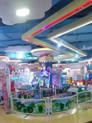 -开心哈乐儿童主题乐园(孙河易事达店)