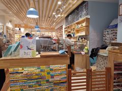 -猫的天空之城概念书店(印象城购物中心店)