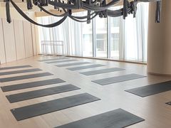 -乐刻瑜伽·普拉提·小瑜荚YogaPod(滨江银泰店)