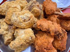 -BHC炸鸡(明洞总店)