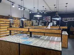 -罗伯特眼镜·蔡司官方授权(罗湖国贸店)