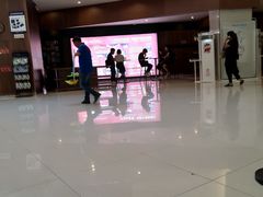 等候区-卢米埃IMAX影城(温州万象城激光店)