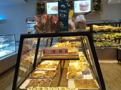 面包甜点陈列柜-沁园(新沙正街店)